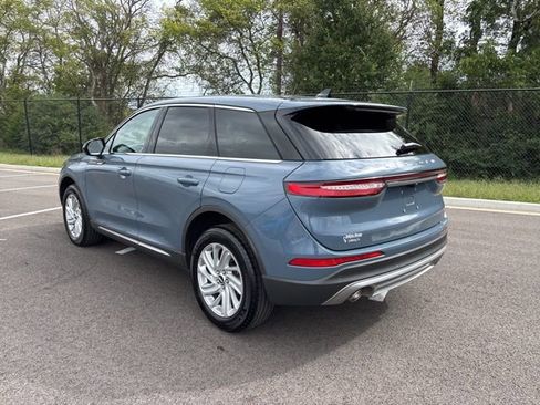 Certified 2025 Lincoln Corsair FWD image 3