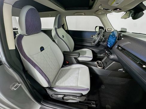 Certified 2025 MINI Cooper S image 27