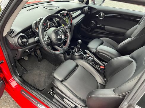 Used 2016 MINI Cooper 2-Door Hardtop FWD image 12