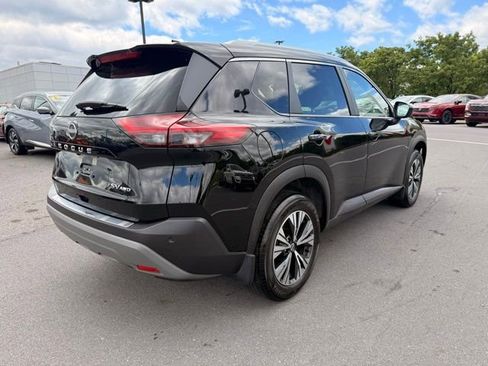 Certified 2023 Nissan Rogue SV w/ SV Premium B Package AWD/4WD image 5