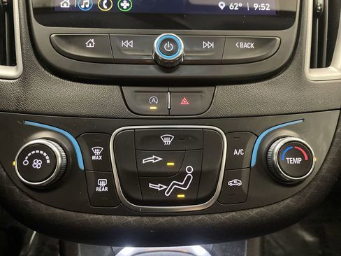 Used 2022 Chevrolet Malibu RS image 7