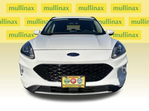 Used 2020 Ford Escape SEL image 11