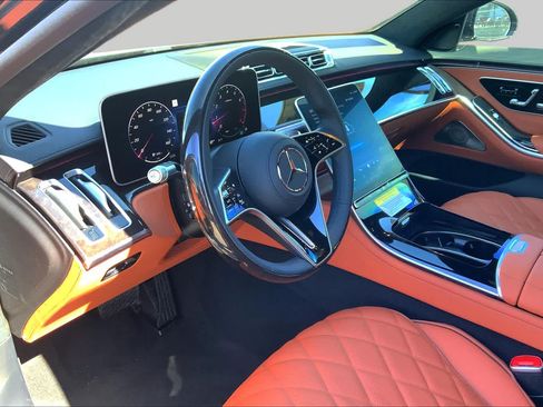 New 2024 Mercedes-Benz S 580 4MATIC Sedan image 10