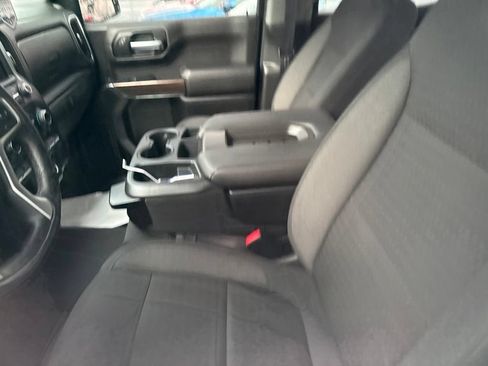 Used 2022 Chevrolet Silverado 1500 LT AWD/4WD image 25