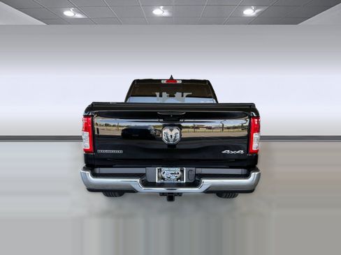 Used 2022 RAM 1500 Big Horn AWD/4WD image 10