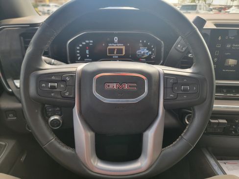 Used 2025 GMC Sierra 3500 SLT w/ SLT Premium Package image 9