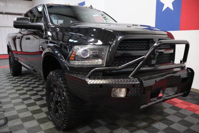 Used 2015 RAM 2500 Laramie w/ Black Appearance Group AWD/4WD image 16