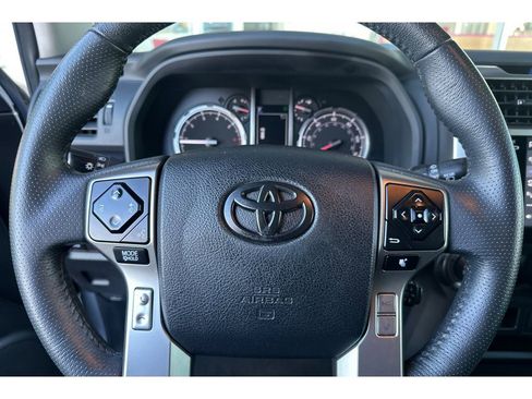 Used 2022 Toyota 4Runner TRD Sport image 26