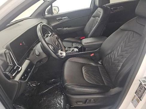 Used 2023 Kia Sportage X-Line AWD/4WD image 2