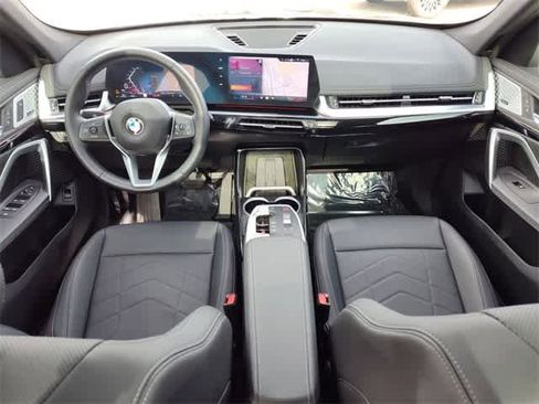 Used 2025 BMW X1 xDrive28i w/ Convenience Package image 13