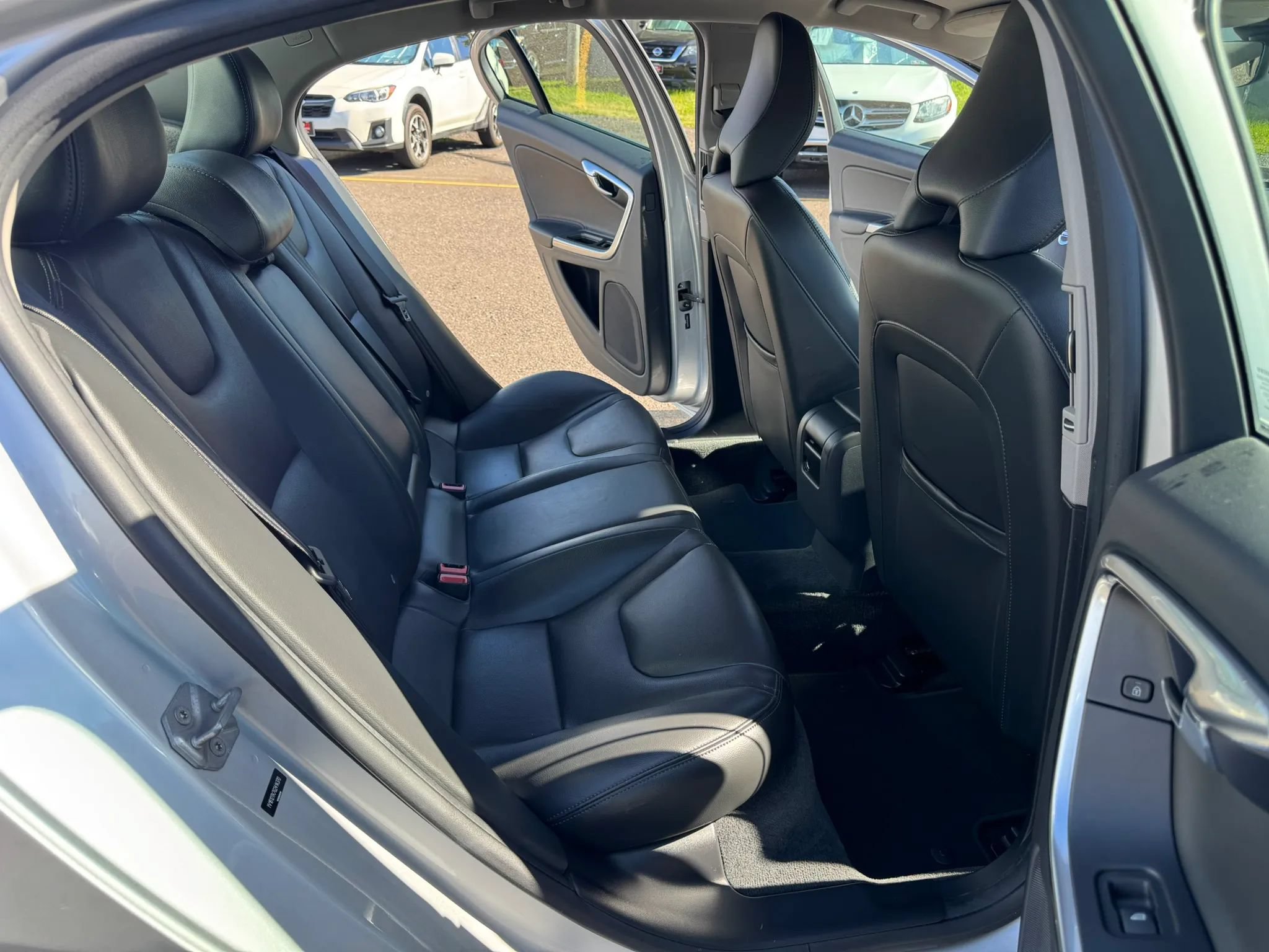 Used 2016 Volvo S60 T5 Premier w/ Convenience Package AWD/4WD image 18