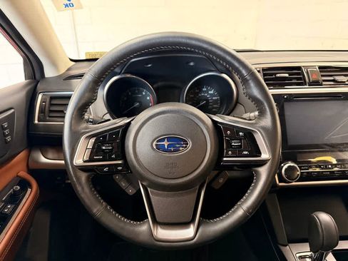 Used 2019 Subaru Outback 2.5i Touring w/ Popular Package #3A AWD/4WD image 16