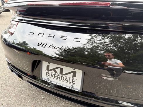 Used 2018 Porsche 911 Turbo S AWD/4WD image 25