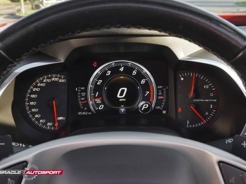 Used 2014 Chevrolet Corvette Stingray Convertible image 36