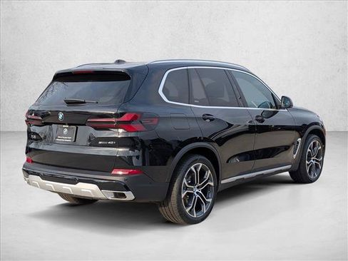 Used 2026 BMW X5 sDrive40i RWD image 2