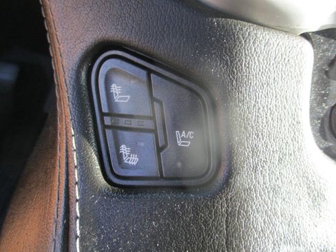 Used 2015 GMC Yukon SLT w/ Open Road Package image 19