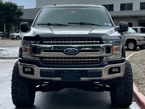 Used 2018 Ford F150 XLT w/ Equipment Group 302A Luxury AWD/4WD image 2