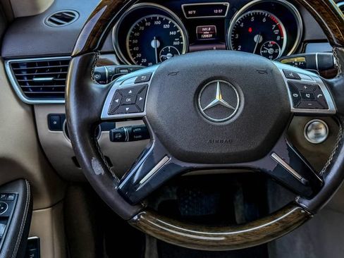 Used 2015 Mercedes-Benz ML 350 2WD image 31