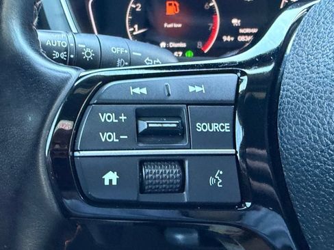 Used 2023 Honda Pilot Sport image 28