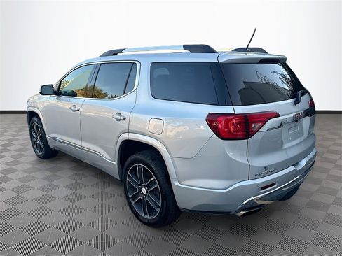 Used 2017 GMC Acadia Denali w/ Technology Package image 6