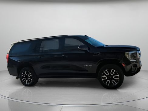 Used 2021 GMC Yukon XL AT4 w/ AT4 Premium Package image 34