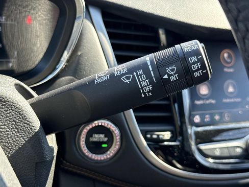 Used 2020 Chevrolet Trax LT w/ Driver Confidence Package image 17