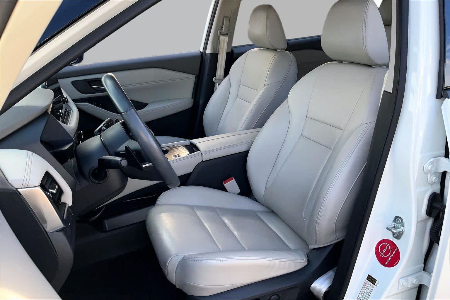 Used 2023 Nissan Rogue SL w/ SL Premium Package FWD image 8