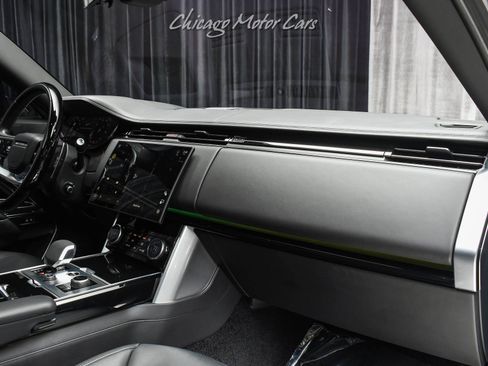 Used 2023 Land Rover Range Rover Autobiography image 27