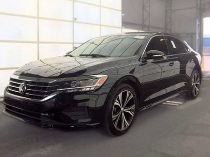 Used 2022 Volkswagen Passat 2.0T SE