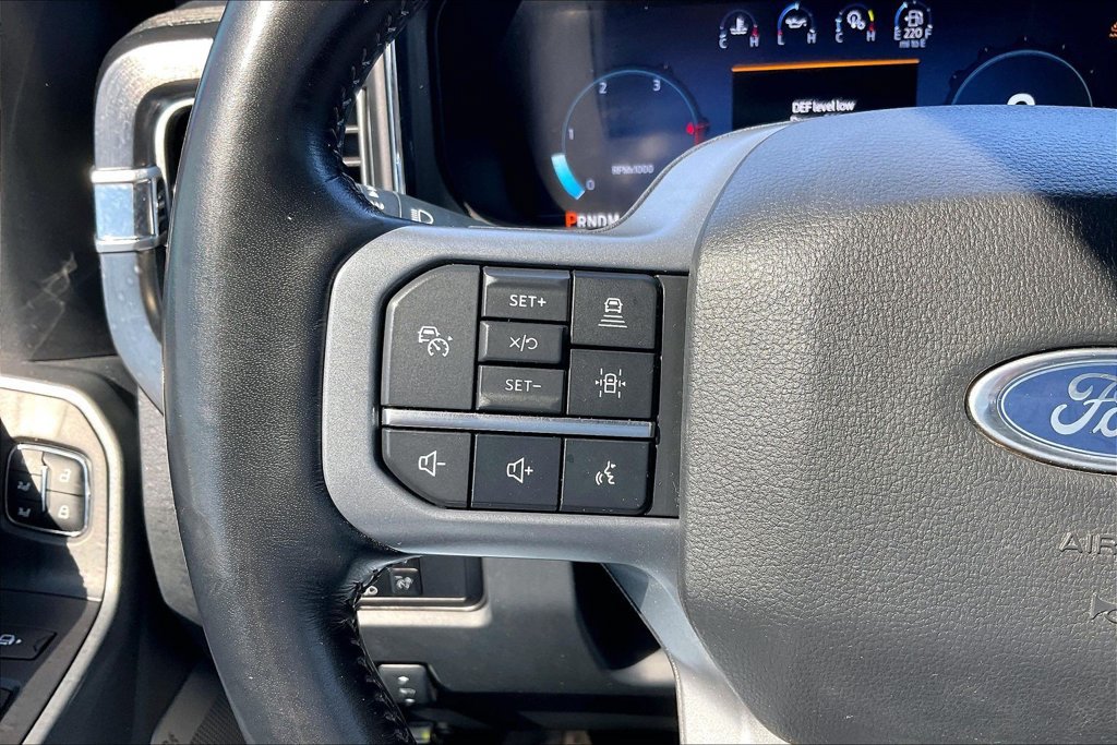 Used 2023 Ford F250 Lariat w/ Lariat Ultimate Package AWD/4WD image 23