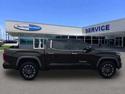 Used 2024 Toyota Tundra Limited AWD/4WD image 9