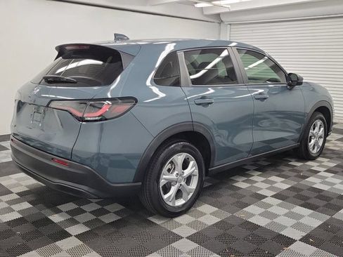 Certified 2025 Honda HR-V LX image 6