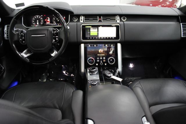 Used 2020 Land Rover Range Rover HSE AWD/4WD image 2