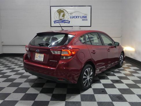Used 2018 Subaru Impreza 2.0i w/ Popular Package #2 AWD/4WD image 10