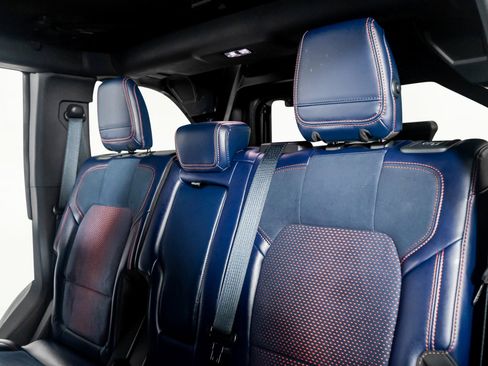 Used 2023 Ford Bronco Raptor image 30