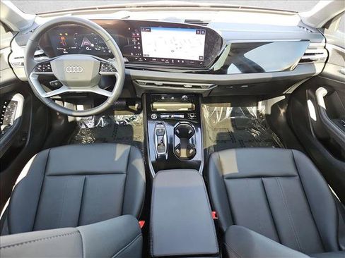 Certified 2025 Audi A5 2.0T Premium Plus Sedan w/ Premium Plus image 19