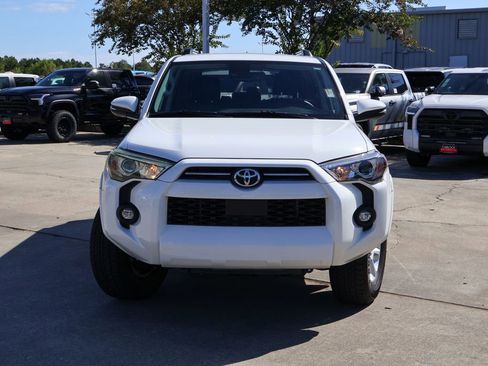Used 2022 Toyota 4Runner SR5 Premium image 23