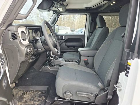 New 2026 Jeep Wrangler Sport AWD/4WD image 10