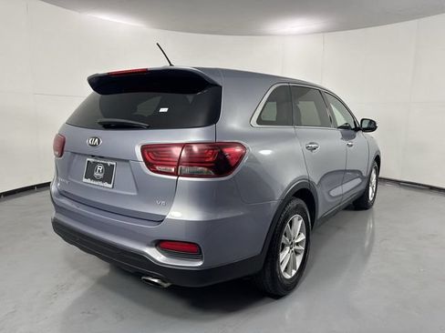 Used 2020 Kia Sorento FWD V6 image 34