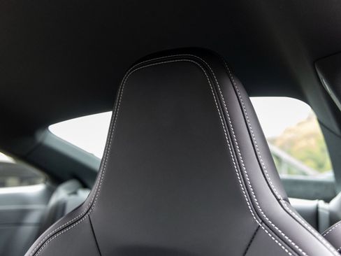 Certified 2025 Porsche 911 Carrera image 28