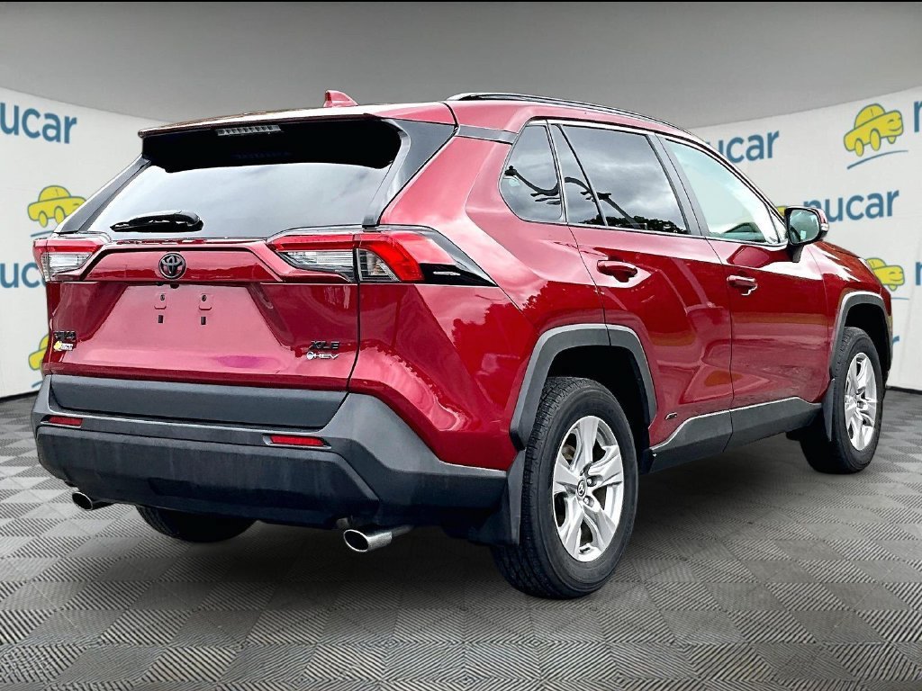 Used 2025 Toyota RAV4 XLE w/ Convenience Package AWD/4WD image 6