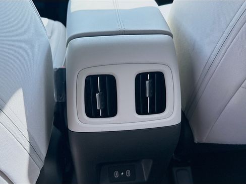 New 2026 Hyundai Tucson SEL FWD image 17
