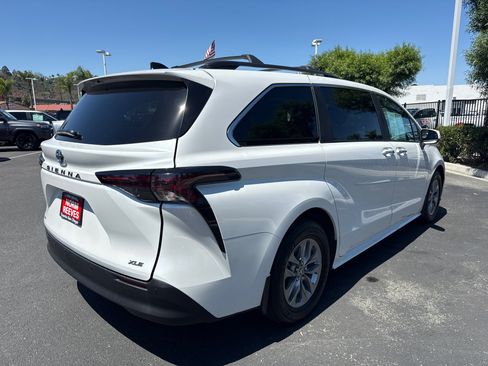Certified 2025 Toyota Sienna XLE w/ XLE Plus Package AWD/4WD image 12