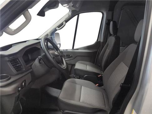 New 2026 Ford Transit 250 148 Medium Roof image 9