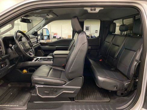 Used 2023 Ford F450 Lariat AWD/4WD image 16