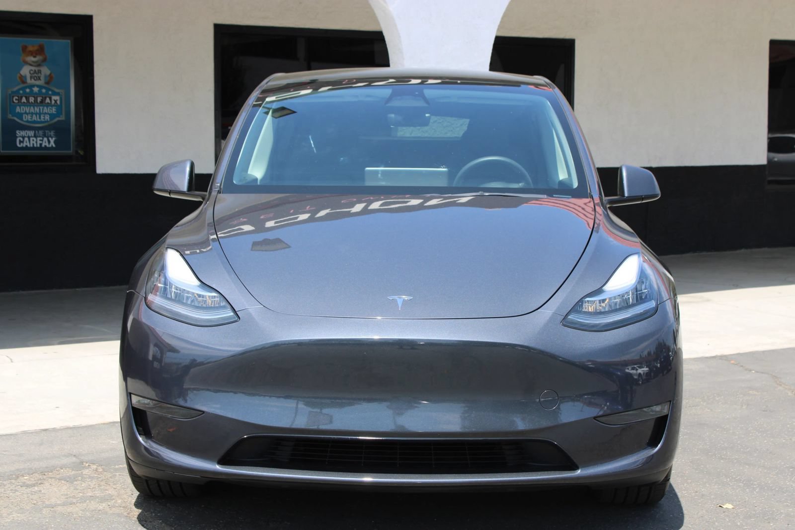 Used 2023 Tesla Model Y Long Range AWD/4WD image 2