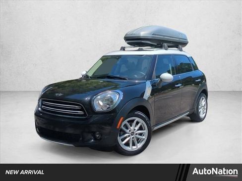 Used 2016 MINI Cooper Countryman FWD image 1