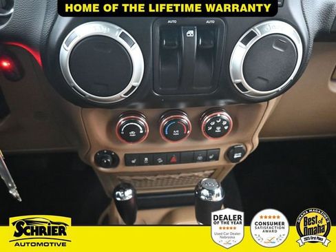 Used 2016 Jeep Wrangler Rubicon w/ Power Convenience Group image 34