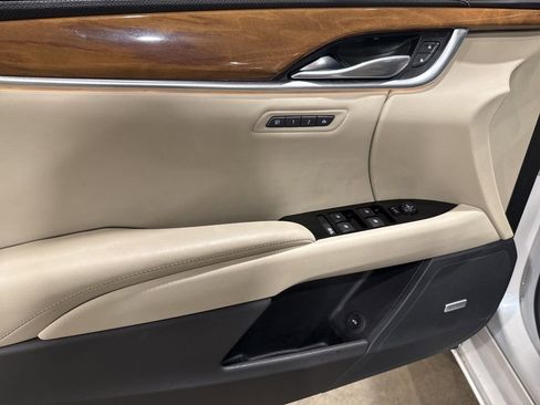 Used 2019 Cadillac XTS Luxury w/ Driver Awareness Package image 16