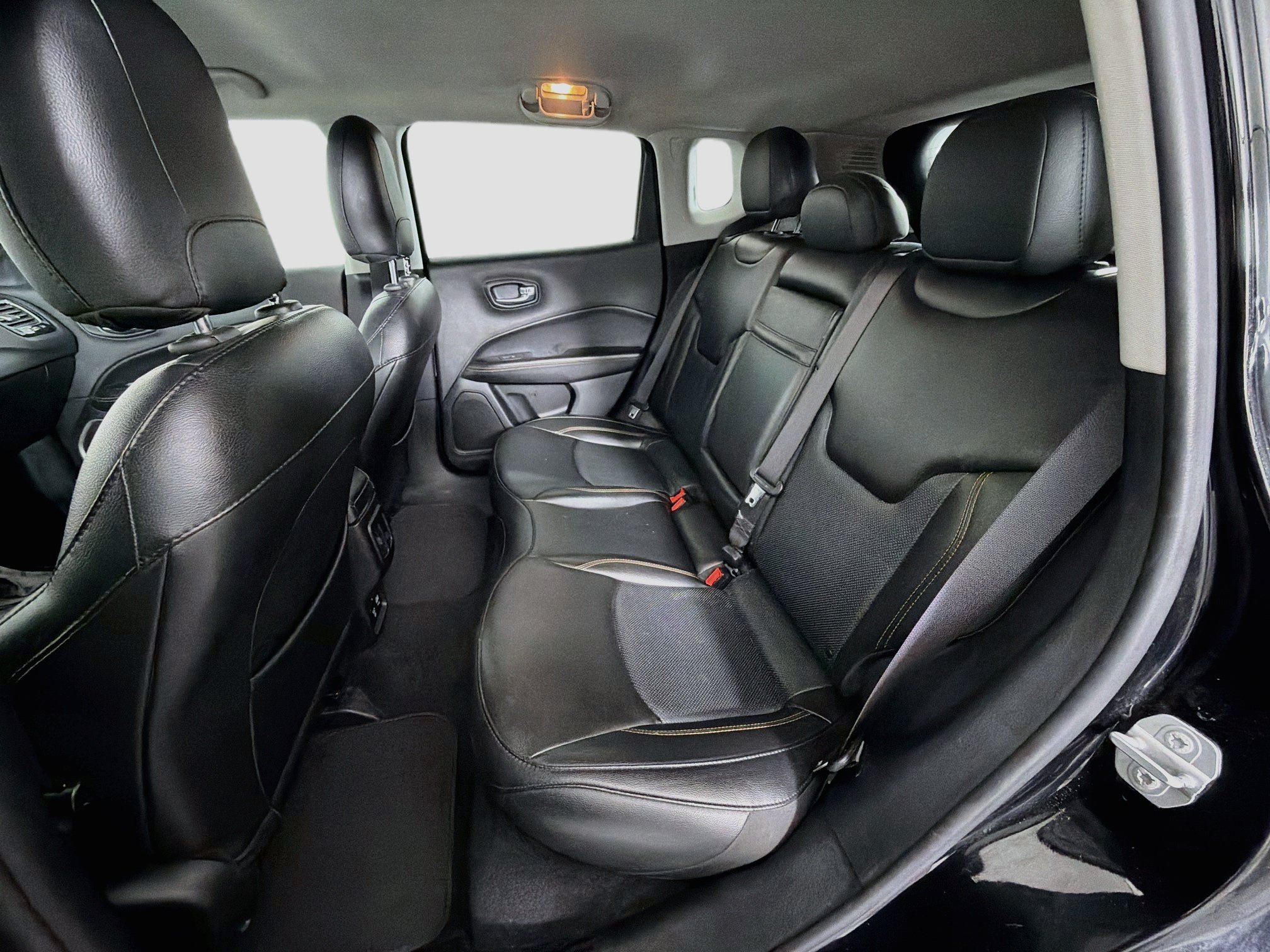 Used 2019 Jeep Compass Limited w/ Safety & Security Group AWD/4WD image 28